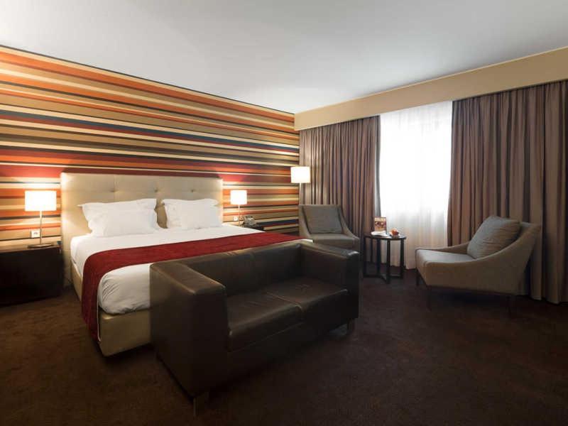 Hotel Trópico Luanda Zimmer foto
